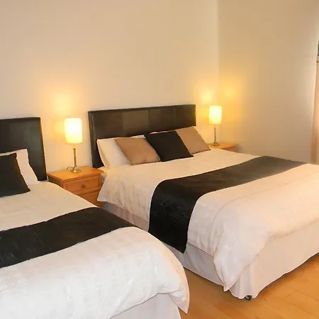 Bed & Breakfast Reeks 3*